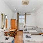 Hostal L&g In , Private & Beautiful Sea View *