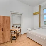 L&g In , Private & Beautiful Sea View
