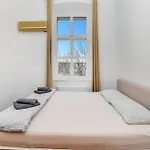 Hostal L&g In , Private & Beautiful Sea View Pula