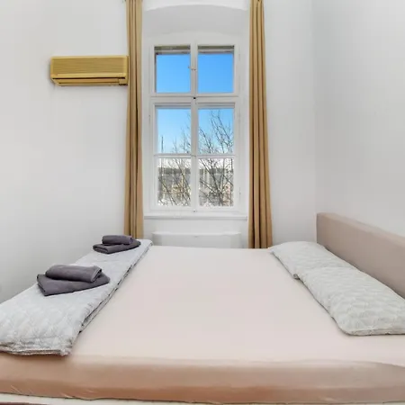 Ostello L&g In , Private & Beautiful Sea View Pola